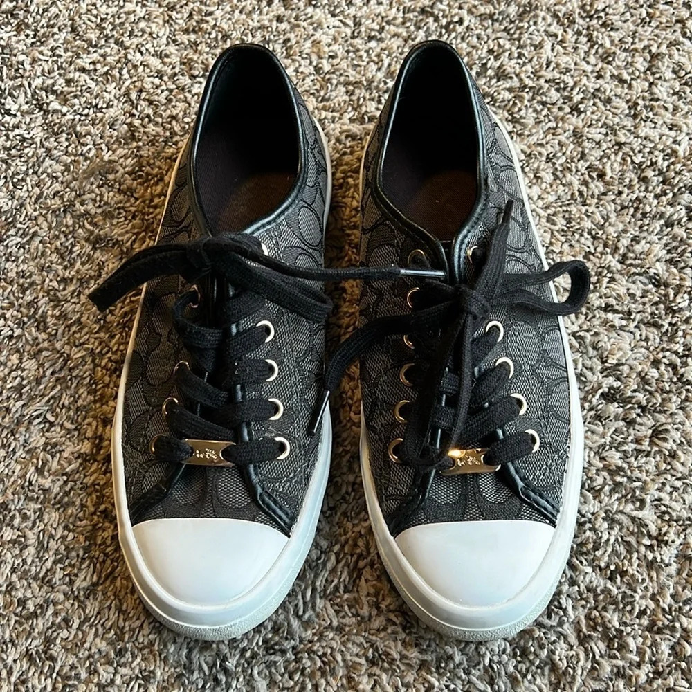 Coach Empire‎ Signature Canvas Sneakers